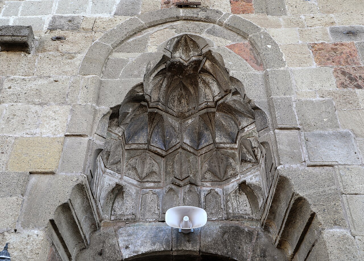 Erzurum Ulu Camii: 1179'dan Kalan Bir Yapı